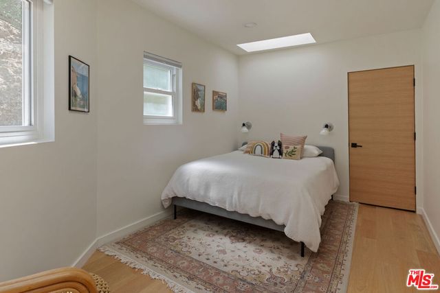 3750 Arbolada Road, Los Angeles, CA 90027