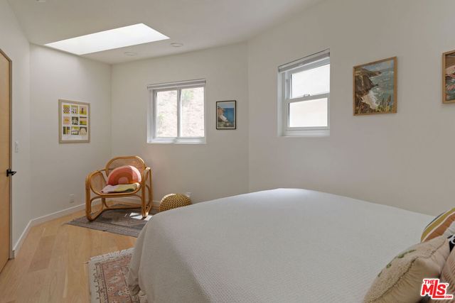 3750 Arbolada Road, Los Angeles, CA 90027