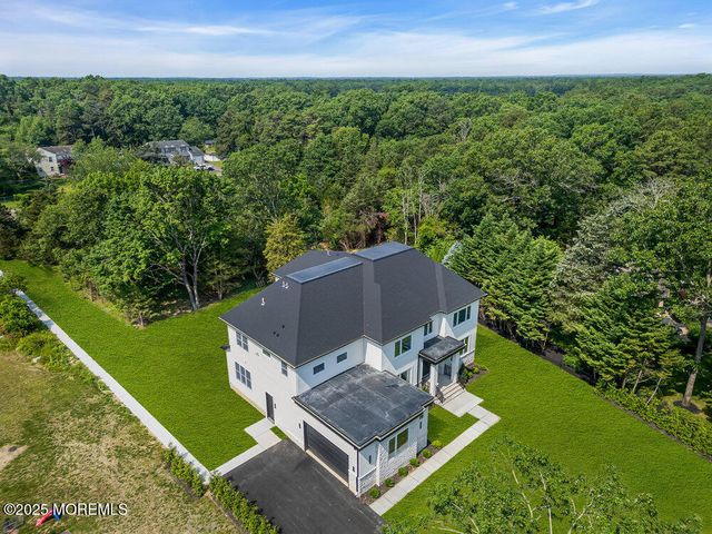 11 Cranberry Harvest Court, Jackson, NJ 08527