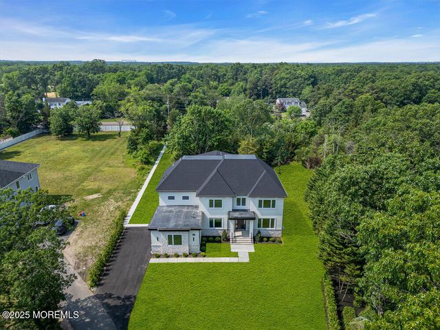 11 Cranberry Harvest Court, Jackson, NJ 08527