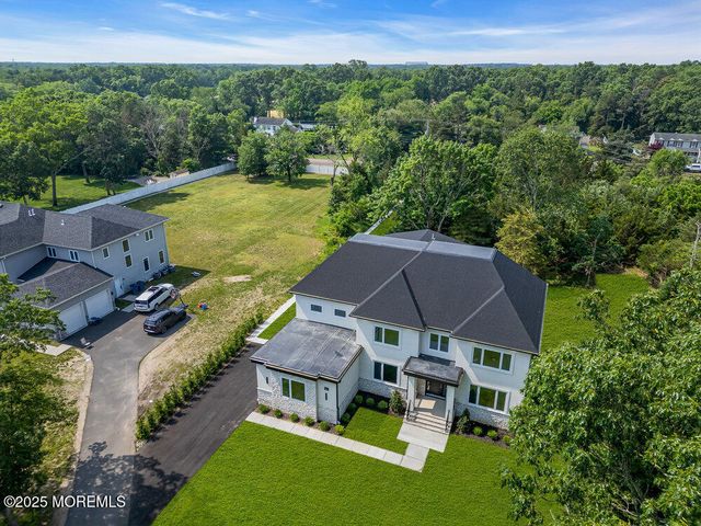 11 Cranberry Harvest Court, Jackson, NJ 08527