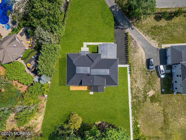 11 Cranberry Harvest Court, Jackson, NJ 08527