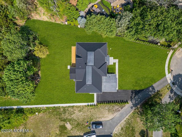 11 Cranberry Harvest Court, Jackson, NJ 08527