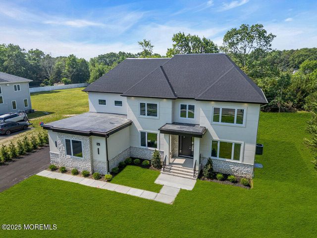 11 Cranberry Harvest Court, Jackson, NJ 08527