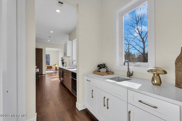 11 Cranberry Harvest Court, Jackson, NJ 08527