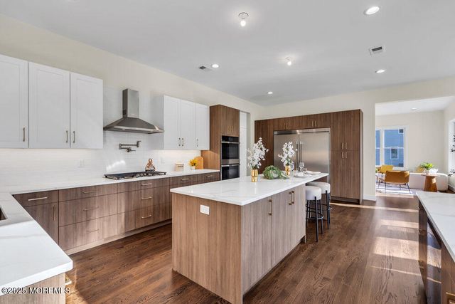 11 Cranberry Harvest Court, Jackson, NJ 08527