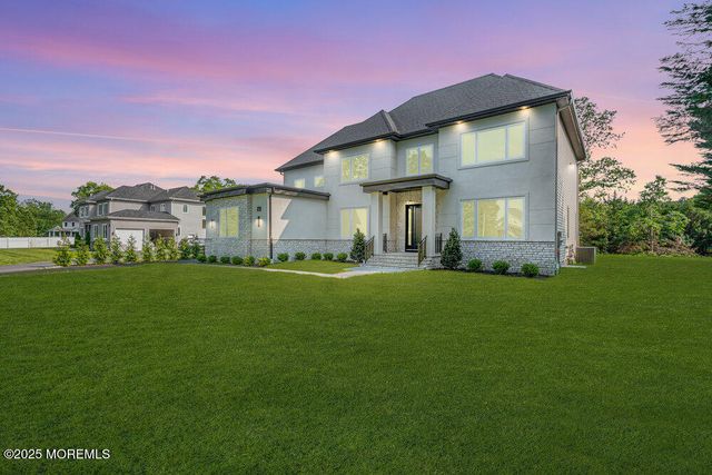 11 Cranberry Harvest Court, Jackson, NJ 08527