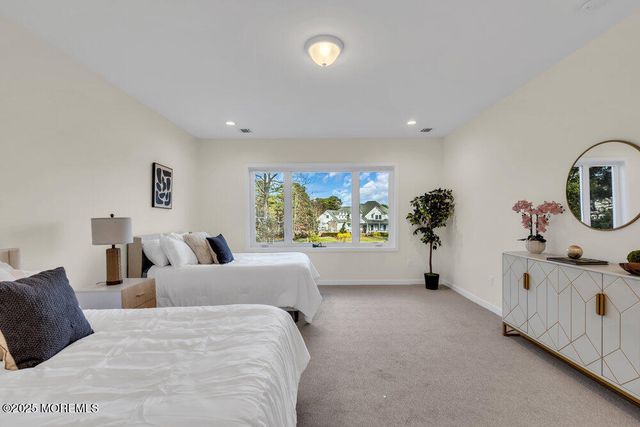 11 Cranberry Harvest Court, Jackson, NJ 08527