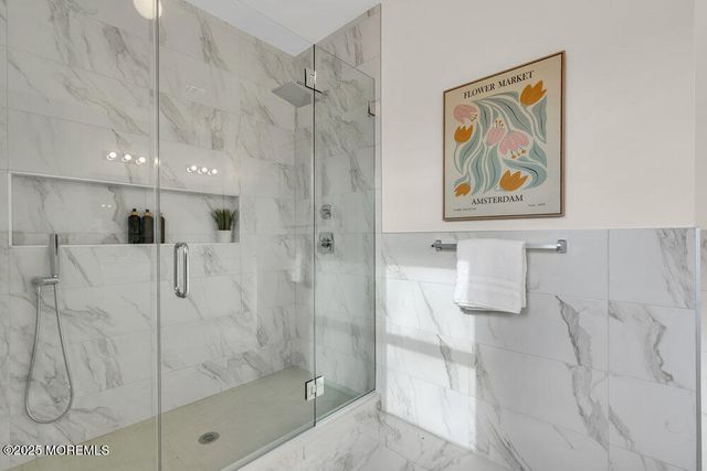 11 Cranberry Harvest Court, Jackson, NJ 08527