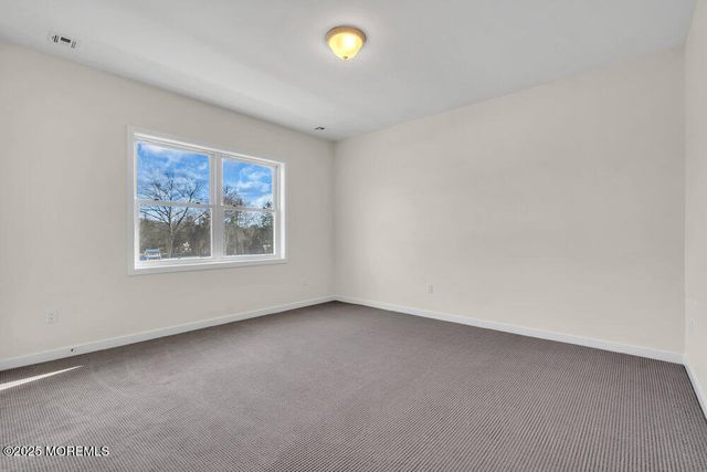 11 Cranberry Harvest Court, Jackson, NJ 08527