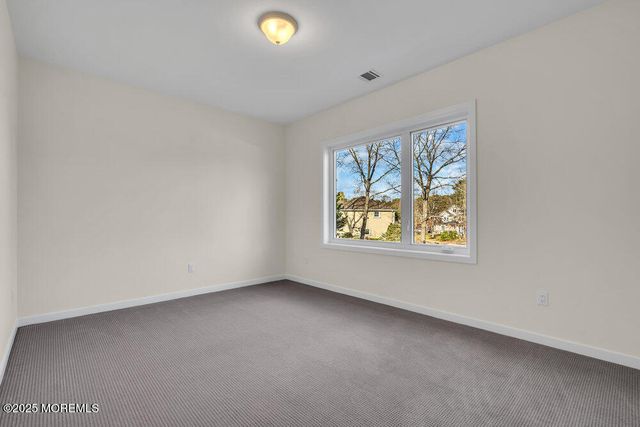 11 Cranberry Harvest Court, Jackson, NJ 08527