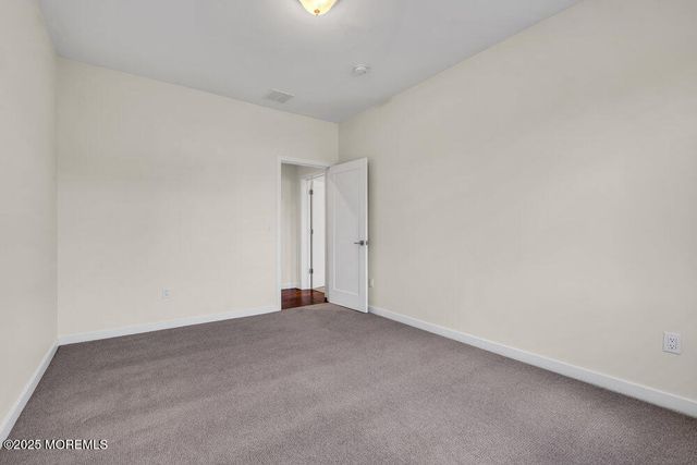 11 Cranberry Harvest Court, Jackson, NJ 08527