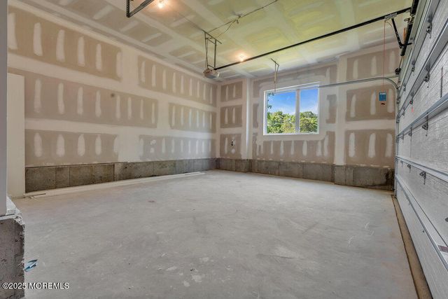 11 Cranberry Harvest Court, Jackson, NJ 08527