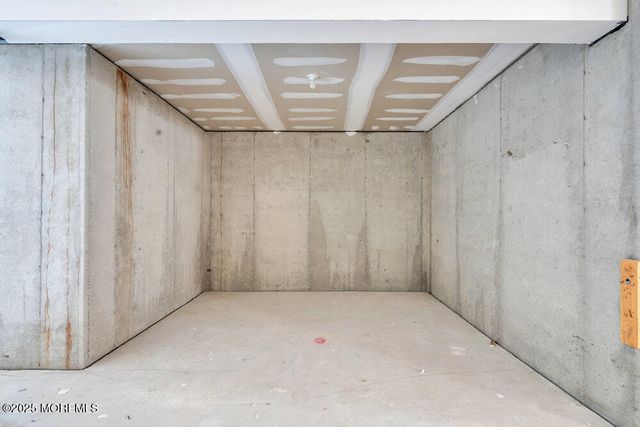 11 Cranberry Harvest Court, Jackson, NJ 08527