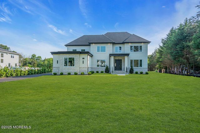 11 Cranberry Harvest Court, Jackson, NJ 08527