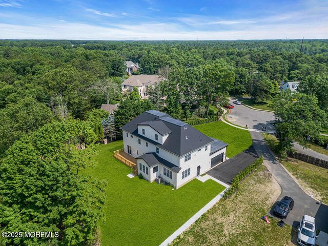 11 Cranberry Harvest Court, Jackson, NJ 08527