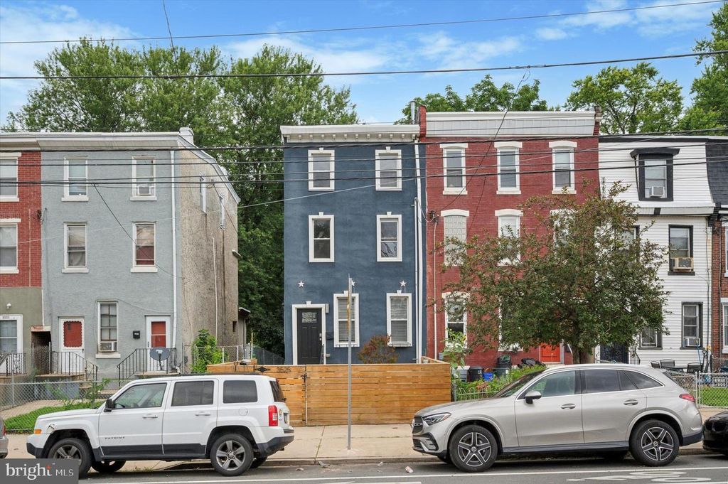 3525 W ALLEGHENY AVE, Philadelphia, PA 19132