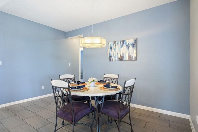 339 Climbing Rock LOOP, Dripping Springs, TX 78620