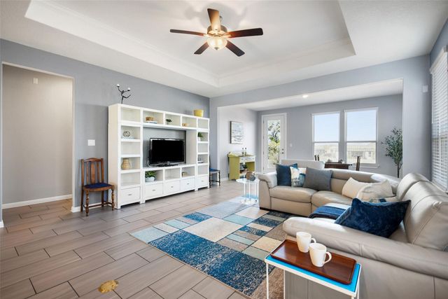 339 Climbing Rock LOOP, Dripping Springs, TX 78620