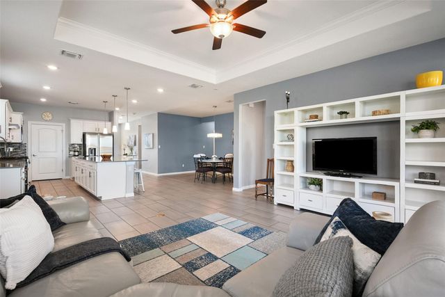 339 Climbing Rock LOOP, Dripping Springs, TX 78620