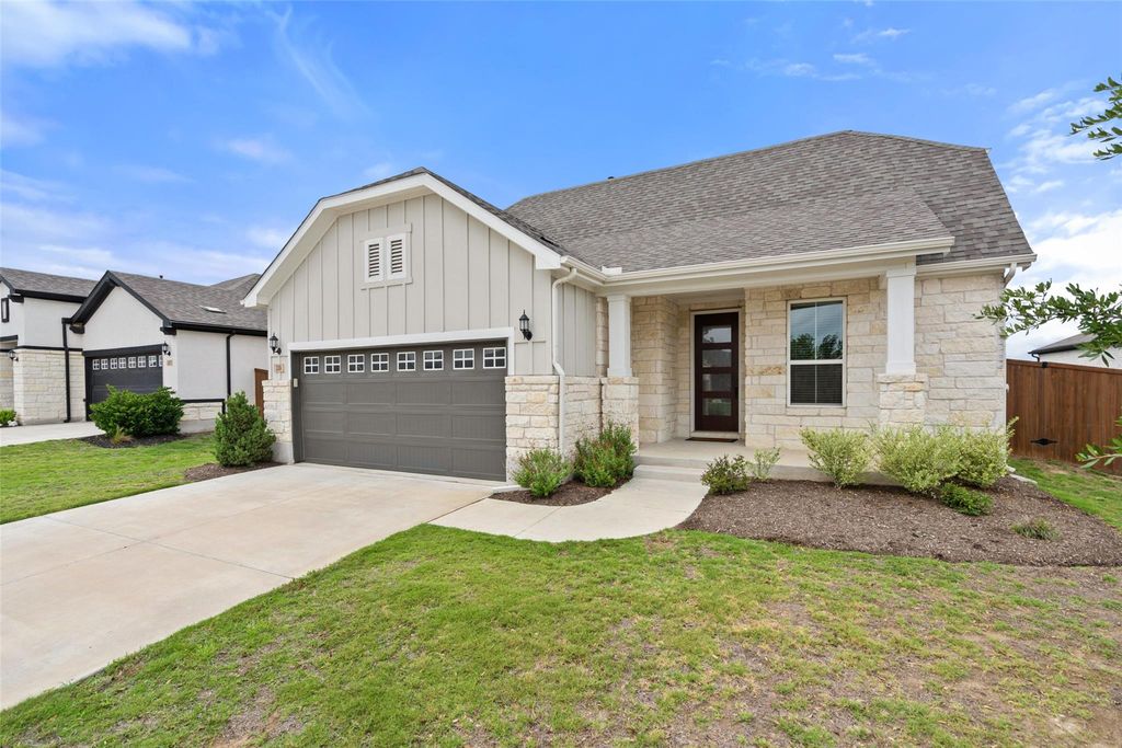 339 Climbing Rock LOOP, Dripping Springs, TX 78620