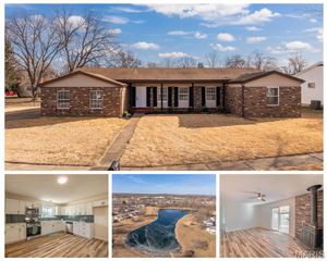 4086 Waterfall Drive, Florissant, MO 63034