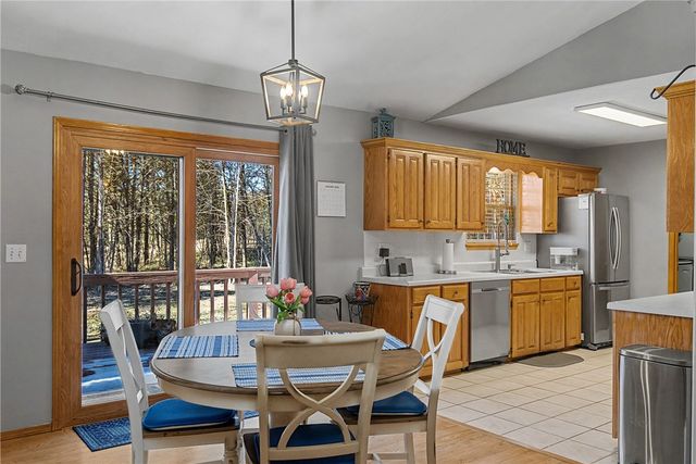 303 W Robin Trail, Diamond City, AR 72644