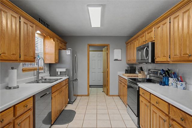 303 W Robin Trail, Diamond City, AR 72644