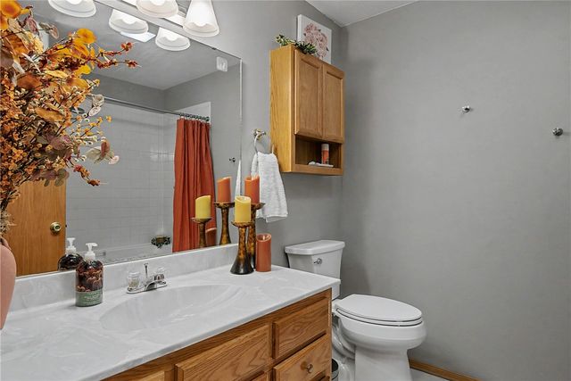 303 W Robin Trail, Diamond City, AR 72644