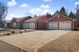 303 W Robin Trail, Diamond City, AR 72644