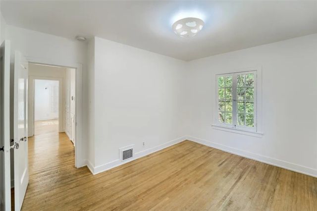 5924 Graciosa Drive, Los Angeles, CA 90068