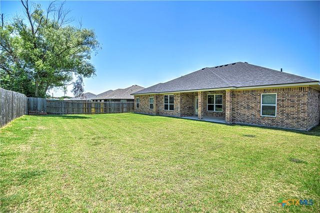 223 Slippery Elm Drive, Nolanville, TX 76559