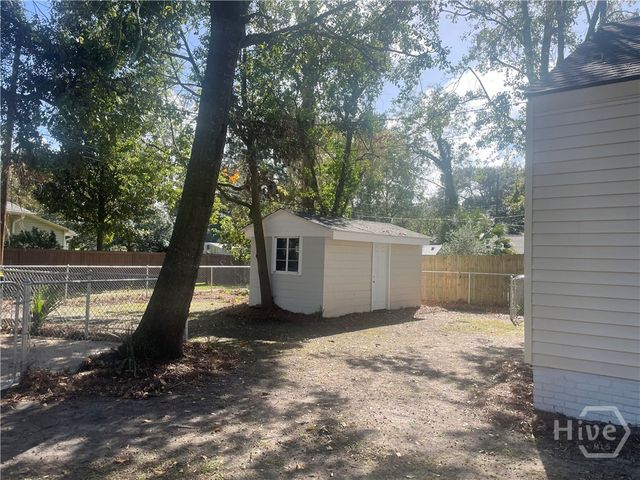 202 Forrest Avenue, Savannah, GA 31404