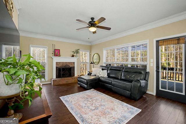 170 Perry Creek Drive, Fayetteville, GA 30215