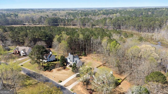 170 Perry Creek Drive, Fayetteville, GA 30215