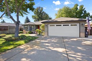 1813 Cascadia Street, Medford, OR 97504