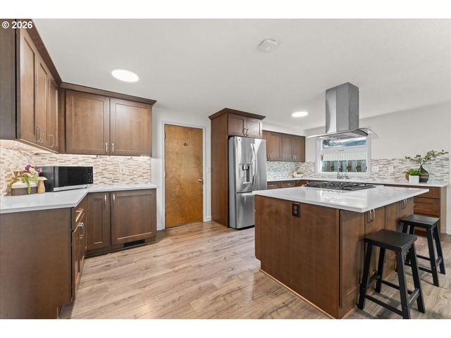 17373 Sw PACIFICA Ct, Beaverton, OR 97006