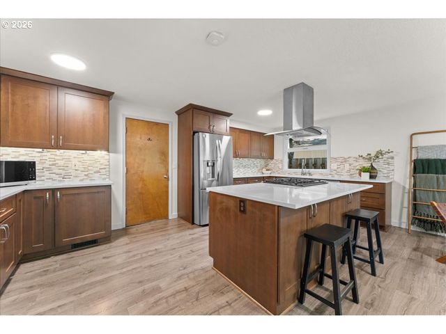 17373 Sw PACIFICA Ct, Beaverton, OR 97006