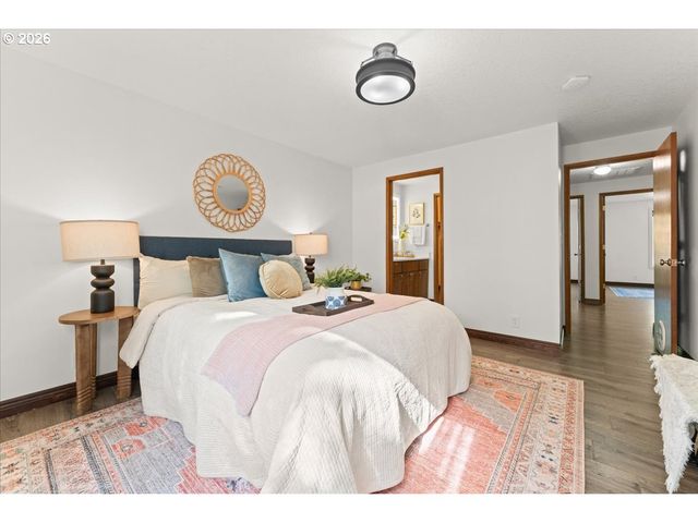 17373 Sw PACIFICA Ct, Beaverton, OR 97006