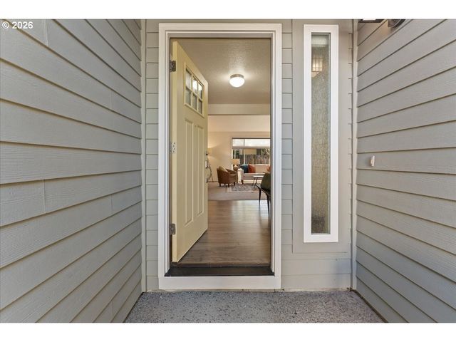 17373 Sw PACIFICA Ct, Beaverton, OR 97006