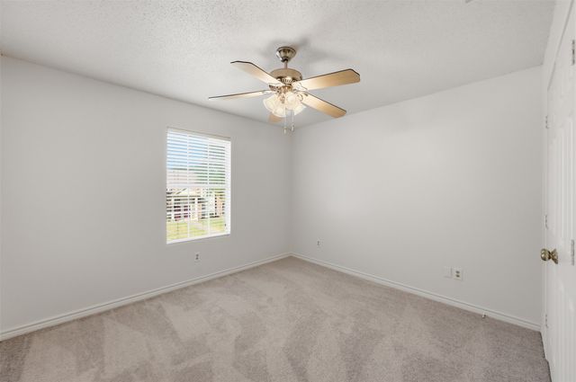 1504 Creek Bank Lane, Arlington, TX 76014