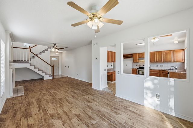 1504 Creek Bank Lane, Arlington, TX 76014