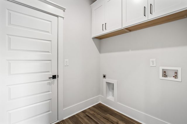 749 Brownlow Road, White House, TN 37188