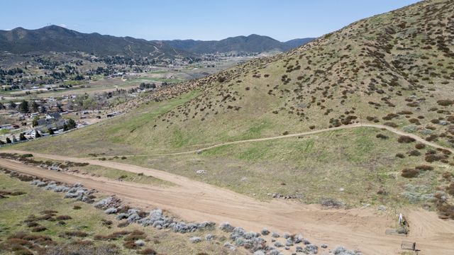 Shallow Springs Rd And Cache S, Leona Valley, CA 93551