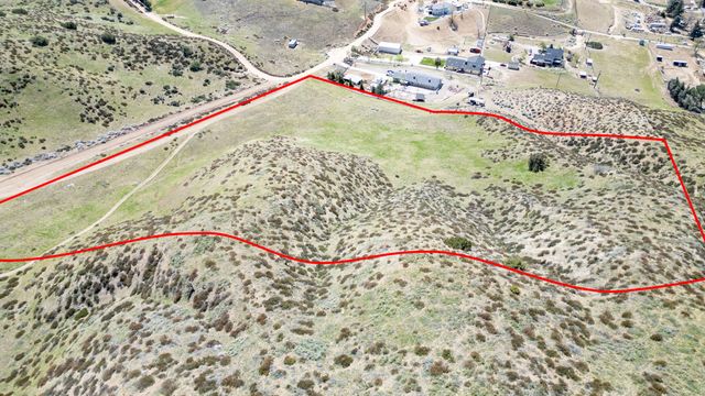 Shallow Springs Rd And Cache S, Leona Valley, CA 93551