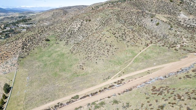 Shallow Springs Rd And Cache S, Leona Valley, CA 93551