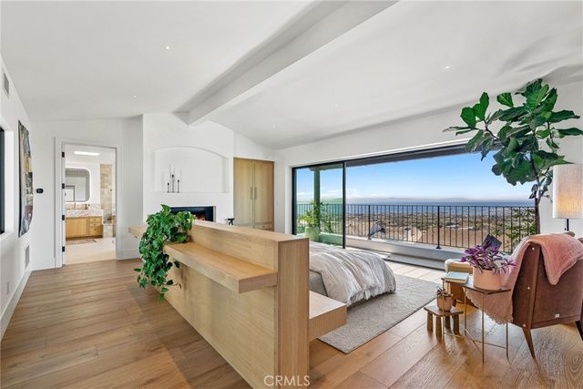 17 Muir Beach, Newport Beach, CA 92625