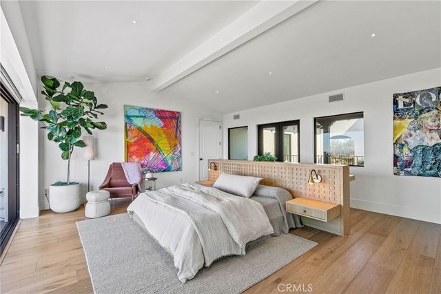 17 Muir Beach, Newport Beach, CA 92625