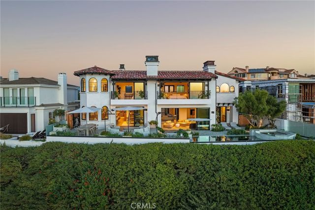 17 Muir Beach, Newport Beach, CA 92625