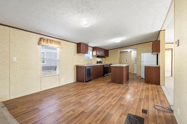 111 Northaven Lane, Knollwood, TX 75092